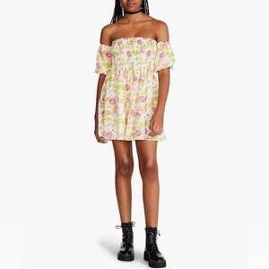 NWOT Betsey Johnson Ariana smocked floral off-the-shoulder mini dress XXL